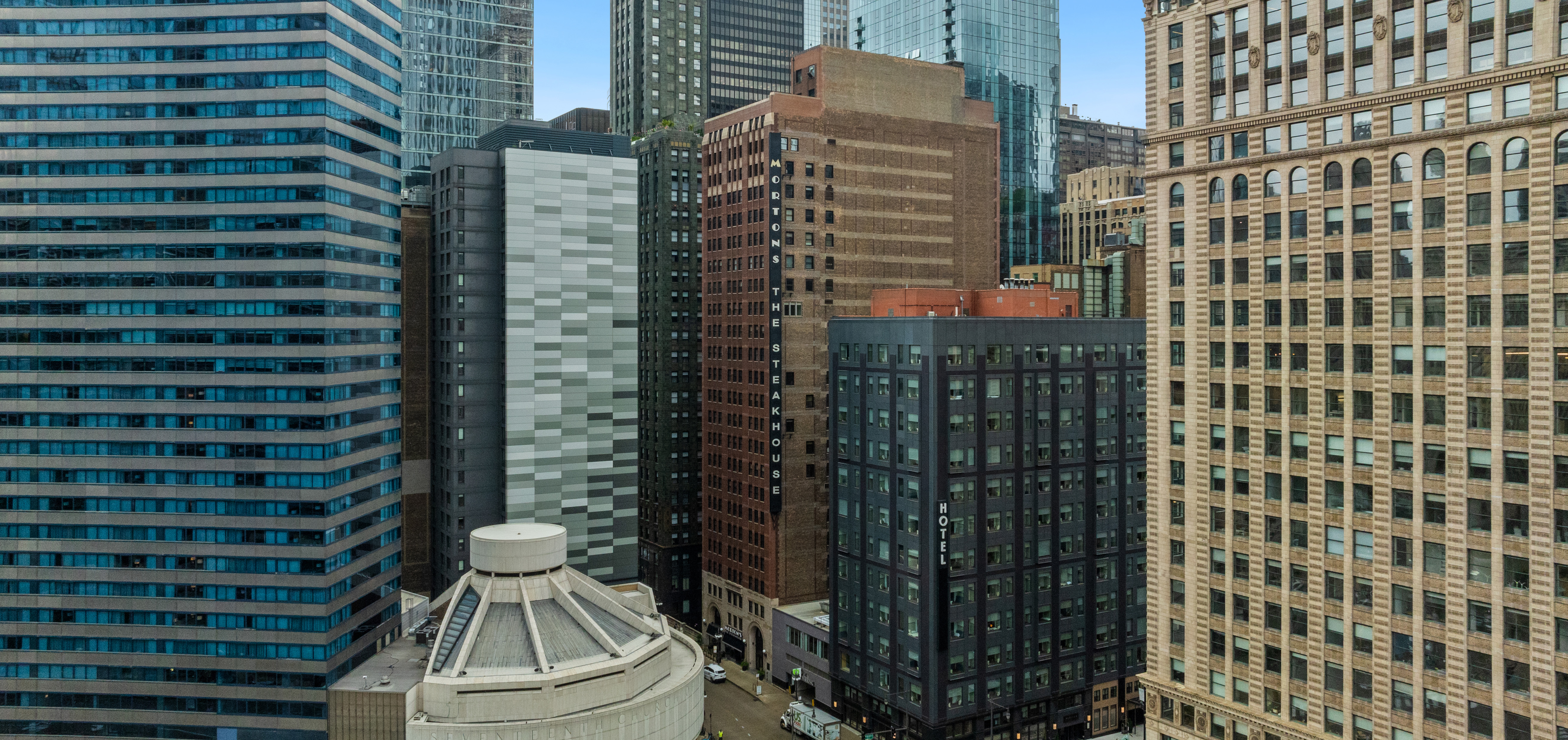 Developers secure funding and permit for office to residential conversion at 65 E. Wacker