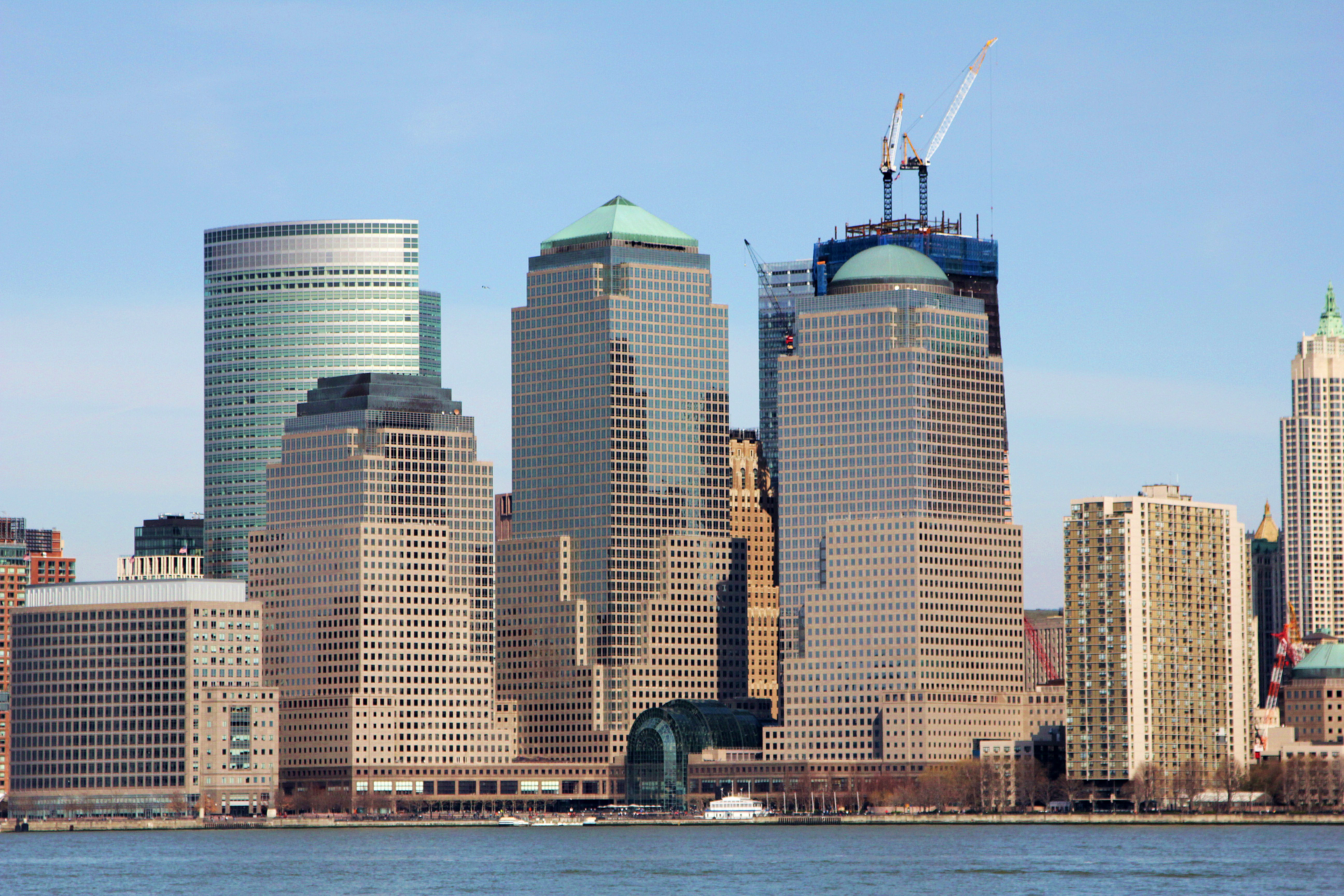  Brookfield Extends Manhattan Lease in $1.5B Deal