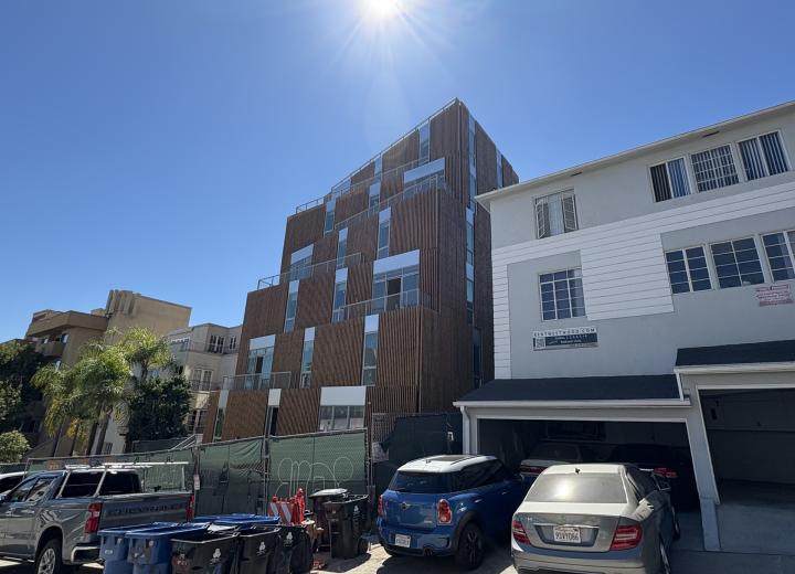 LOHA-designed apartments unwrapped at 535 Glenrock Ave. in Westwood