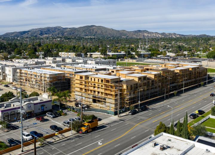 Townhomes for rent on the rise at 16201 San Fernando Mission Blvd. in Granada Hills