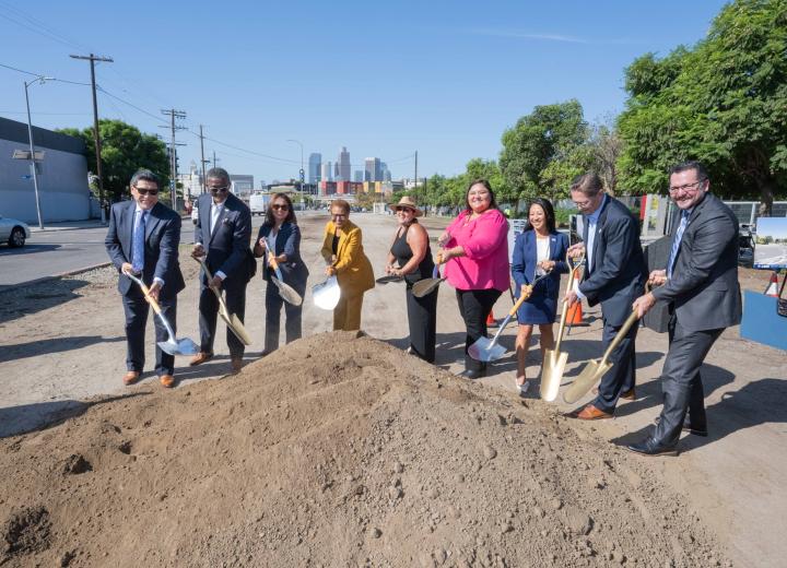 City of L.A. begins work on new protected bike lanes in Chinatown